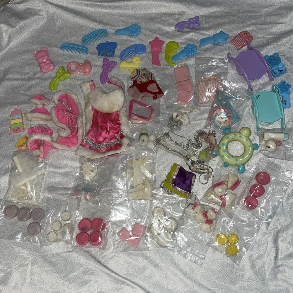80s My Little Pony accessories lot , Brushes , Combs , Shoes , Clothes ,etc,